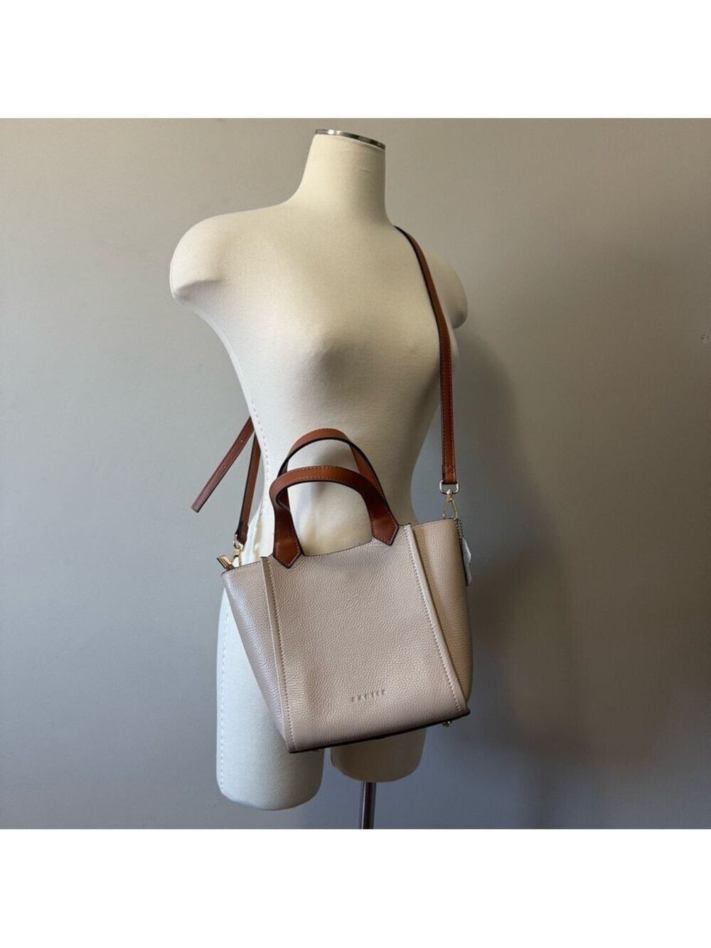 Danier Cream and Brown Crossbody Bag Top Handle and removable strap - Picture 2 of 12